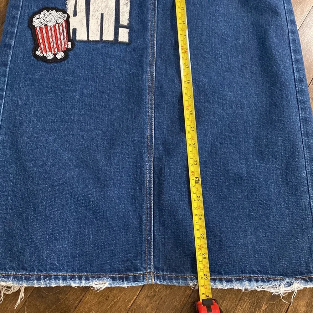 Zara “Yeah” popcorn denim jean midi skirt size XS